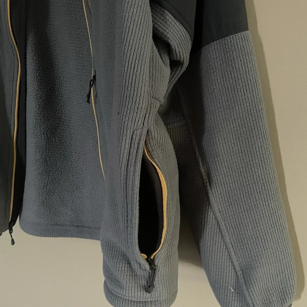 North Face Men's fleece Jacket‎ XL Yellow zip & full zip Pockets Lightweight